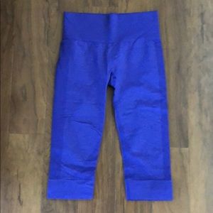 Lululemon knee length purple yoga pants